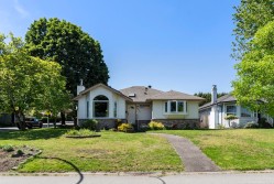 9109 160a Street Surrey, BC V4N 3A6