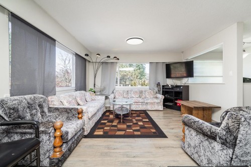 13782 Harper Road, Surrey, BC 
