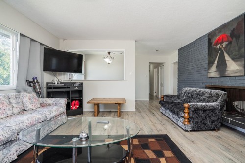 13782 Harper Road, Surrey, BC 