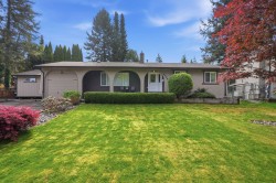 4774 206a Street Langley, BC V3A 6N8