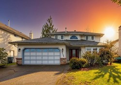 10333 167 Street Surrey, BC V4N 1Z2