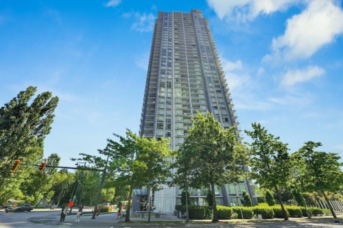 2702-13696 100 Avenue  Surrey, BC V3T 0L5