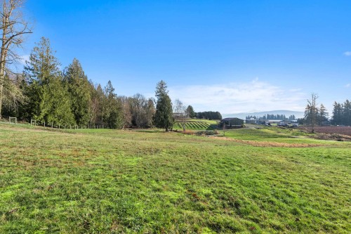681 Bradner Road, Abbotsford, BC 