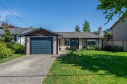 9454 213 Street Langley, BC V1M 1T2