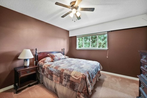 21723 24 Avenue, Langley, BC - Indoor Photo Showing Bedroom