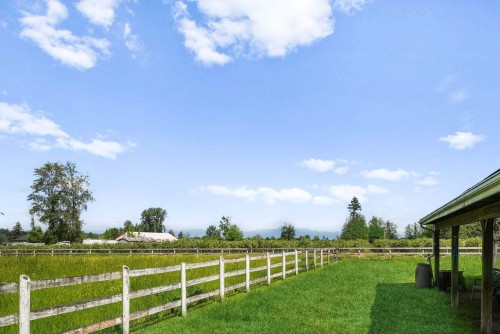21723 24 Avenue, Langley, BC - Outdoor