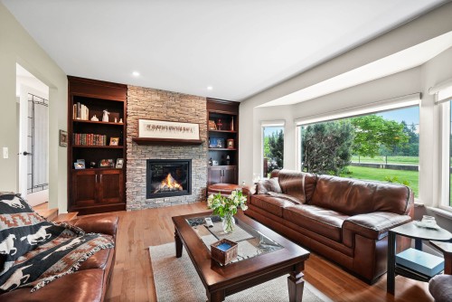 21723 24 Avenue, Langley, BC - Indoor Photo Showing Living Room With Fireplace