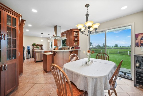 21723 24 Avenue, Langley, BC - Indoor Photo Showing Dining Room
