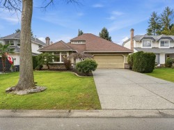 12201 Northpark Crescent Surrey, BC V3X 2B2