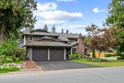 6135 Sunwood Drive Delta, BC V4E 2X5