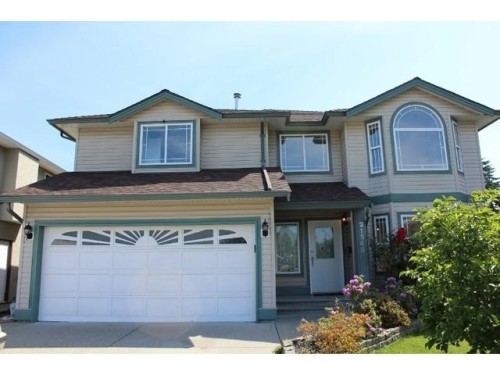 21549 50a Avenue  Langley, BC V3A 8W4