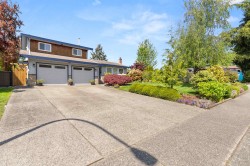 11193 Scarborough Drive Delta, BC V4C 7S1