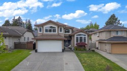 8733 162a Street Surrey, BC V4N 1B7