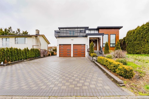 11467 76a Avenue  Delta, BC V4C 1L5