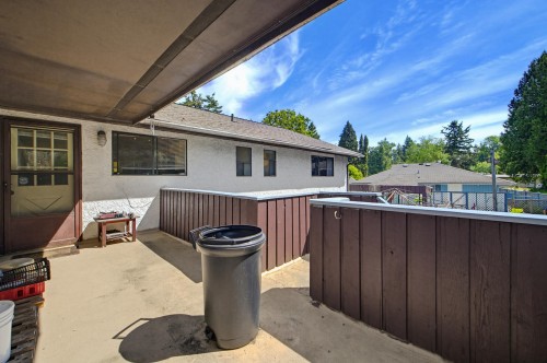 15524 105A Avenue, Surrey, BC 