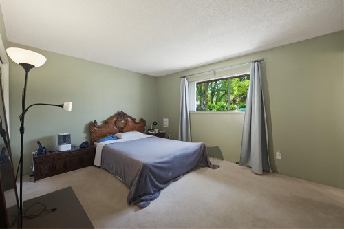 15524 105A Avenue, Surrey, BC 