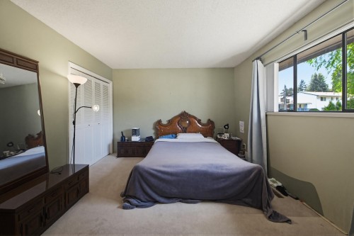 15524 105A Avenue, Surrey, BC 