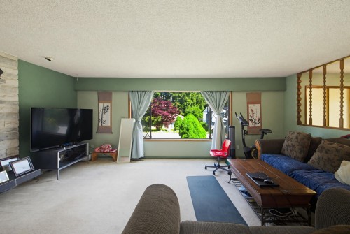 15524 105A Avenue, Surrey, BC 