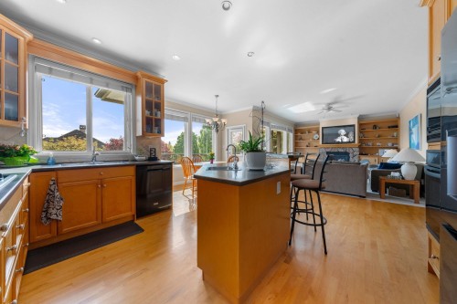 8742 166 Street, Surrey, BC 