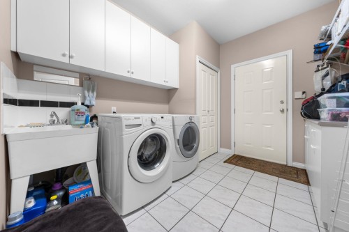 8742 166 Street, Surrey, BC 