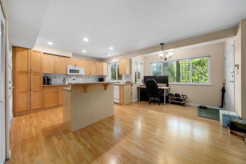 8742 166 Street, Surrey, BC 