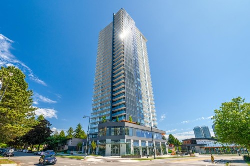 2212-13738 Central Avenue  Surrey, BC V3T 4H2