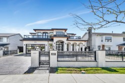13362 87b Avenue Surrey, BC V3W 6C1