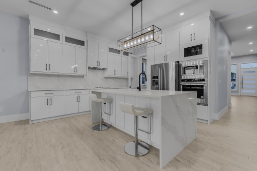 18764 62A Avenue, Surrey, BC 
