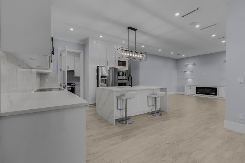 18764 62A Avenue, Surrey, BC 