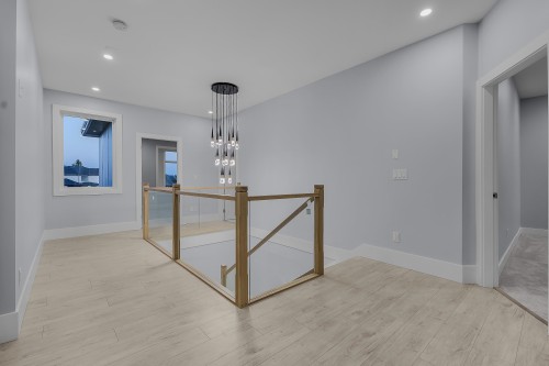 18764 62A Avenue, Surrey, BC 