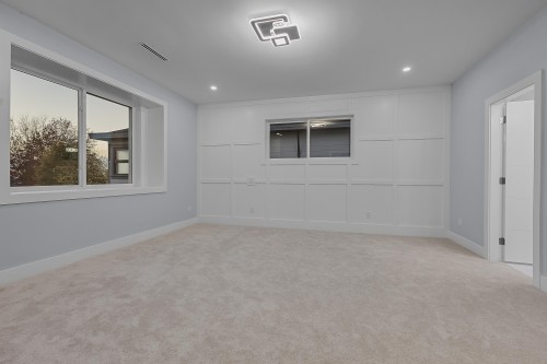 18764 62A Avenue, Surrey, BC 
