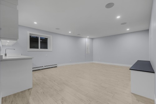 18764 62A Avenue, Surrey, BC 