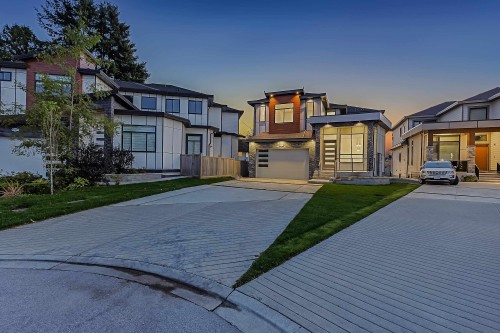 18764 62A Avenue, Surrey, BC 