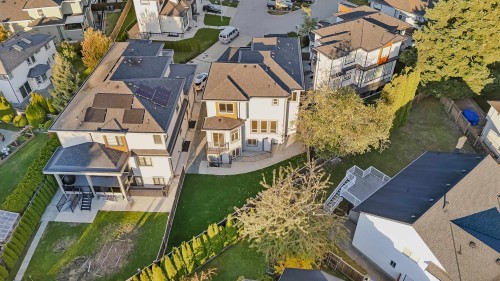 18764 62A Avenue, Surrey, BC 