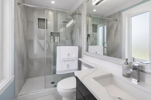 8671 Galway Crescent, Surrey, BC 
