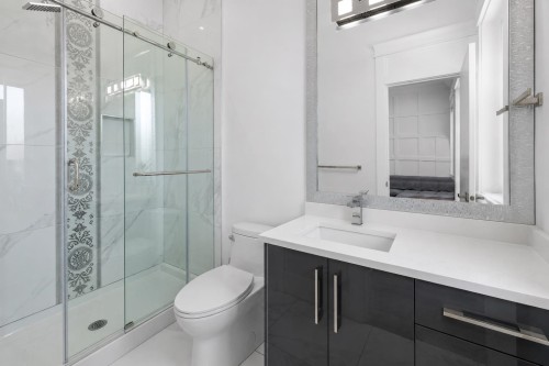 8671 Galway Crescent, Surrey, BC 