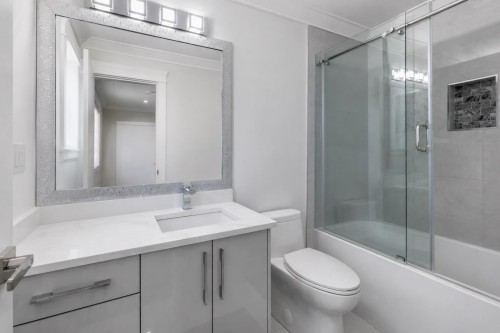 8671 Galway Crescent, Surrey, BC 