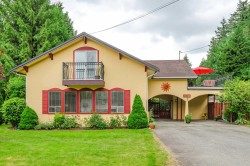 33318 Holland Avenue Abbotsford, BC V2S 1E9