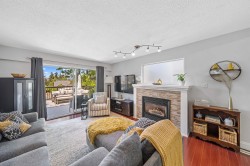 11730 97 Avenue Surrey, BC V3V 2B8