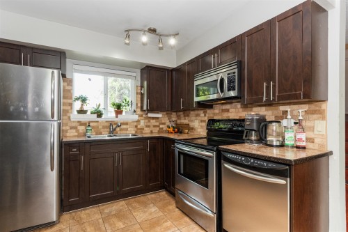 6217 Greenside Drive E, Surrey, BC 