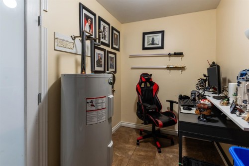 6217 Greenside Drive E, Surrey, BC 