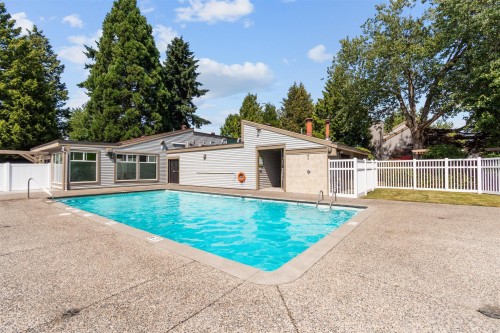 6217 Greenside Drive E, Surrey, BC 