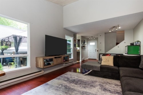 6217 Greenside Drive E, Surrey, BC 