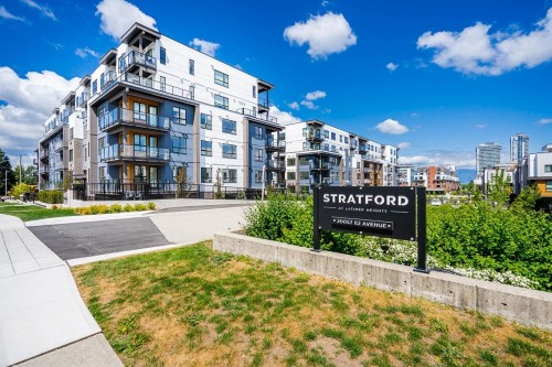 53-20057 82 Avenue  Langley, BC V2Y 3S4