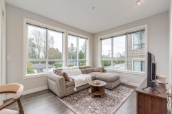 406-15388 105 Avenue Surrey, BC V3R 0C4