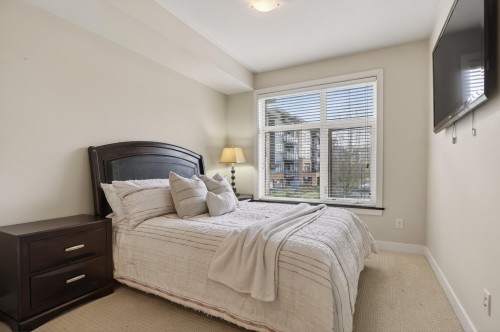 216-20068 Fraser Highway, Langley, BC 