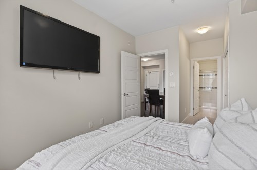 216-20068 Fraser Highway, Langley, BC 