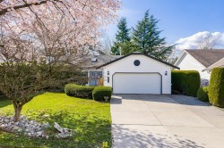 5935 169a Street Surrey, BC V3S 6Y6