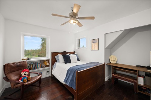 24244 60 Avenue, Langley, BC - Indoor Photo Showing Bedroom