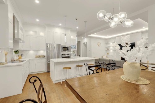 17849 Barnston Drive E, Surrey, BC 